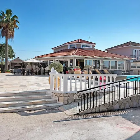 Paradise Zante Standard 4 * Λαγανάς