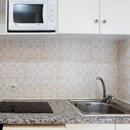 Apartamento Paradise Standard 4 *