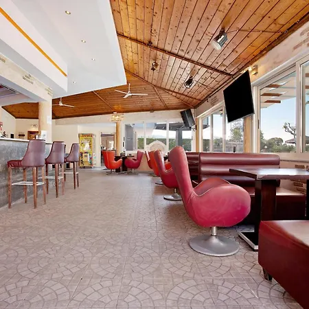 Apartamento Paradise Standard 4 *