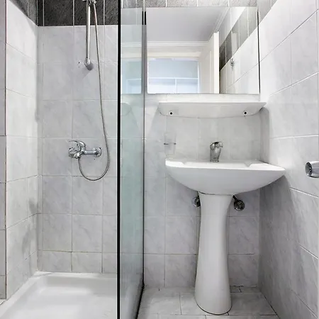 Paradise Standard 4 Apartment