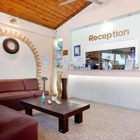 Paradise Zante Standard 4 Apartman *
